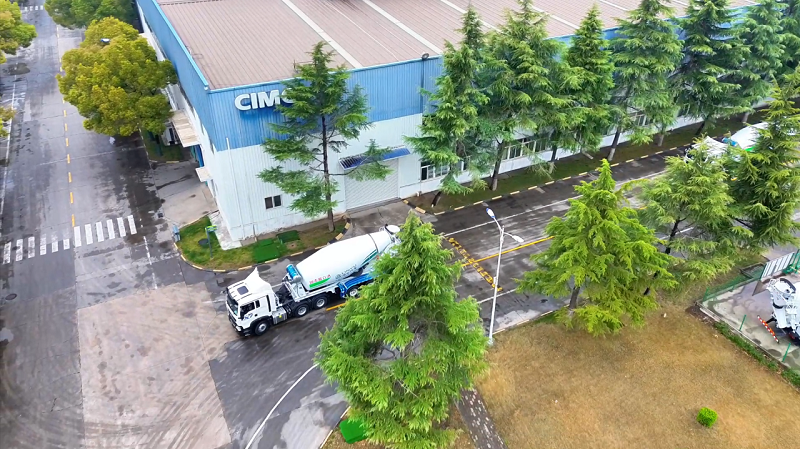 【發(fā)車新聞】好雨知時(shí)節(jié)，攪拌車的交付！