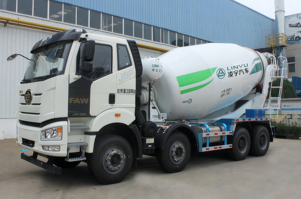 解放凌宇混動(dòng)攪拌車(chē)性能及特點(diǎn)如何？