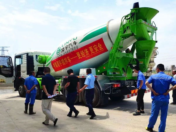 中集凌宇攪拌車全國巡展繼續(xù)：出征安徽，這一組合果然豪橫！