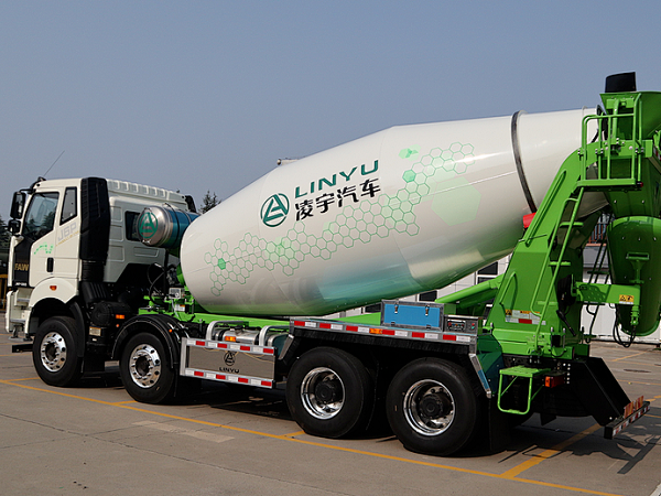 【2022“超虎想象”】凌宇全新智能攪拌車，震撼出場！