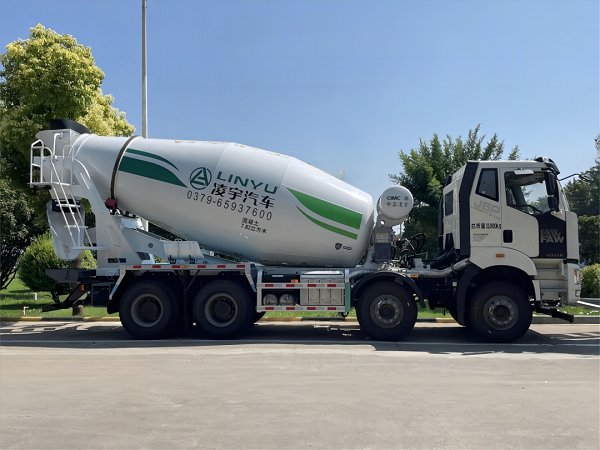 【發(fā)車新聞】解放&凌宇一體化攪拌車交付客戶！