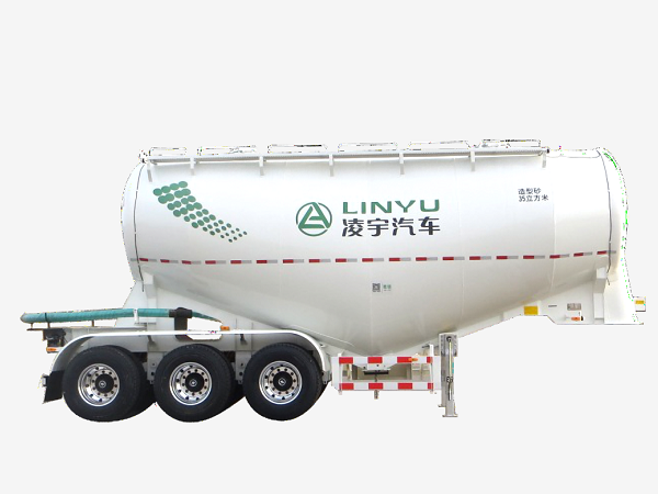 罐通天下，砼筑未來，中集凌宇50臺法規(guī)版攪拌車交付河北大客戶